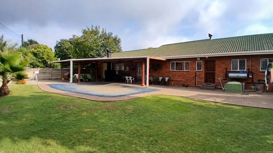 3 Bedroom Property for Sale in Fichardt Park Free State